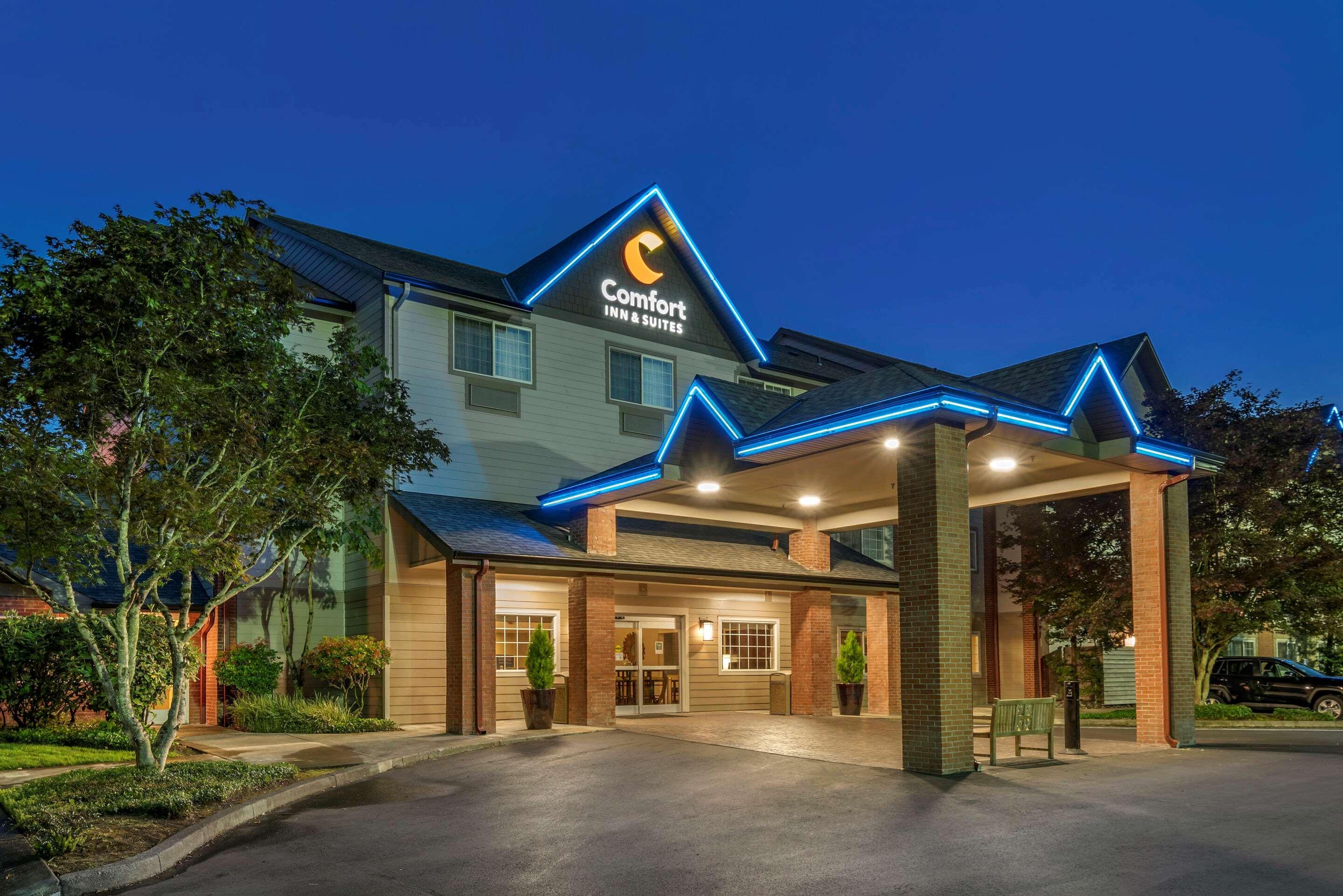 Comfort Inn & Suites Tualatin - Lake Oswego South Eksteriør bilde